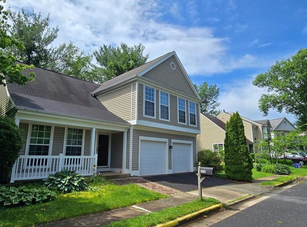 322 DEERPATH AVENUE SW, LEESBURG, VA 20175