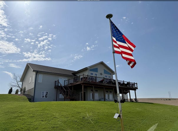 25710 PLYMOUTH ST, Sioux City, IA 51108
