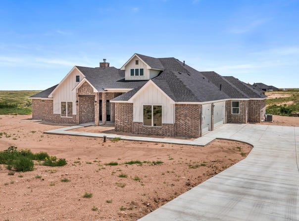 2000 BREKEN RIDGE Road, Amarillo, TX 79124-2234