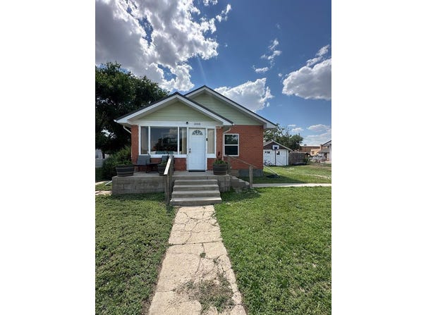 1006 Maine St, Eads, CO 81036