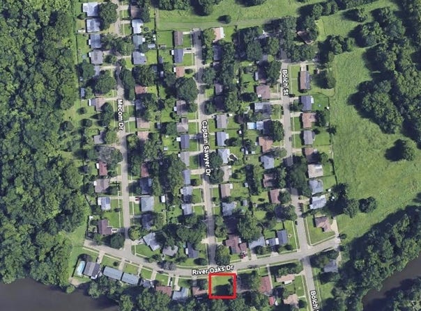 0 River Oaks, Shreveport, LA 71104