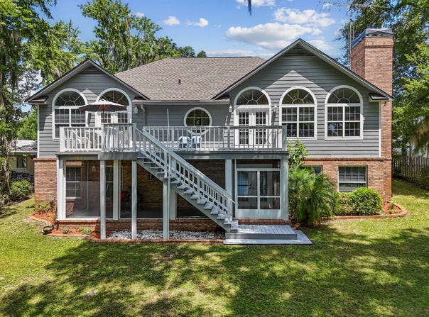 8485 Lily Lake Rd, Melrose, FL 32666