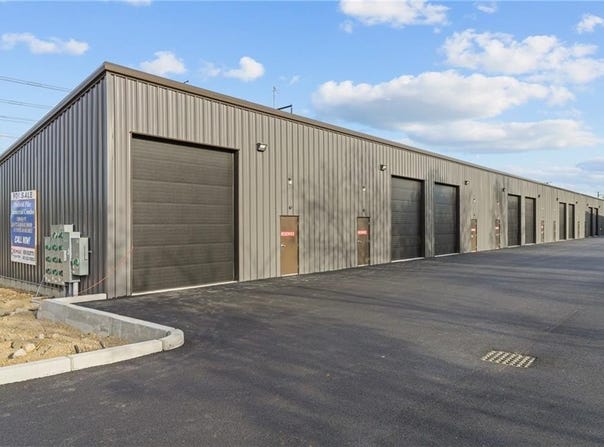 2360 Plainfield Pike, Cranston, RI 02921