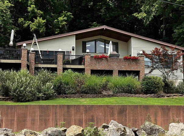 9718 Smith Diamond Road, Mount Vernon, IN 47620
