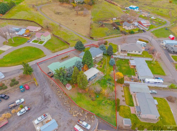 1373 Toby Ln, Clarkston, WA 99403