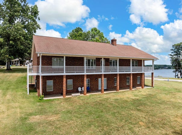8551 Highway 9, Inman, SC 29349