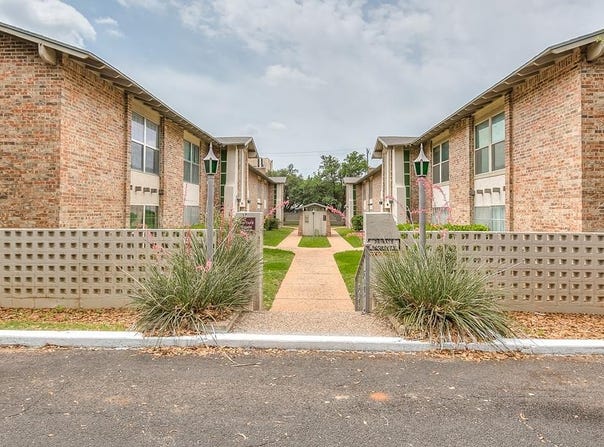 2472 - D University Ave, San Angelo, TX 76904