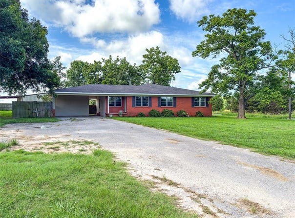 1385 W FM 852, Winnsboro, TX 75494