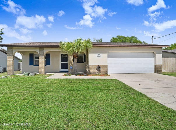 1327 Canterbury Lane, Rockledge, FL 32955