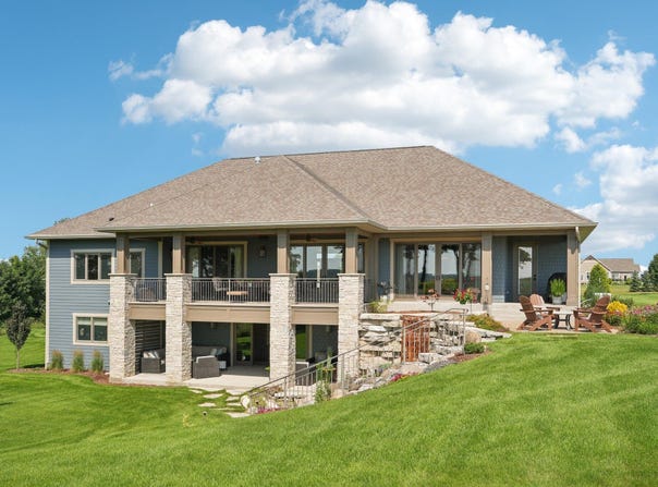 2177 Elsies Dr, Richfield, WI 53076