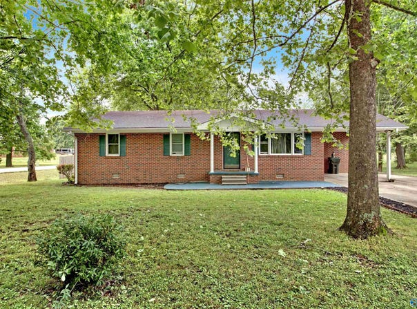 101 Sunset Drive, Athens, AL 35611