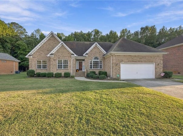 1103 Old Vintage Road, Chesapeake, VA 23322