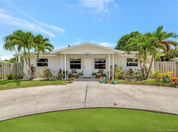 1894 SE Lafayette Street, Stuart, FL 34997