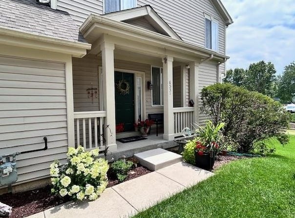 6531 Commonwealth, LOVES PARK, IL 61111