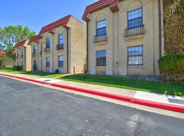 813 COUNTRY CLUB Drive SE unit: 1C, Rio Rancho, NM 87124