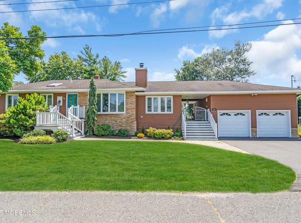 404 Branchport Avenue, Oceanport, NJ 07757