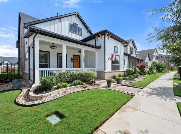 1429 Cypress Thorn Drive, Arlington, TX 76005