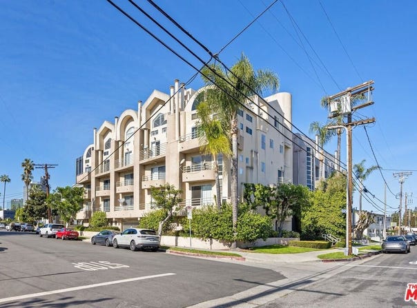 4549 Haskell Ave, Encino, CA 91436