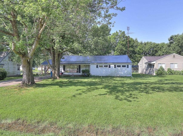 5902 S Adams Street, Marion, IN 46953