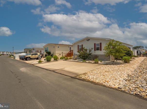 26273 N COVE DRIVE, MILLSBORO, DE 19966