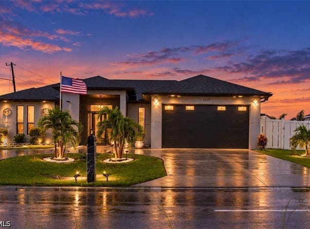 1113 Embers Parkway W, Cape Coral, FL 33993