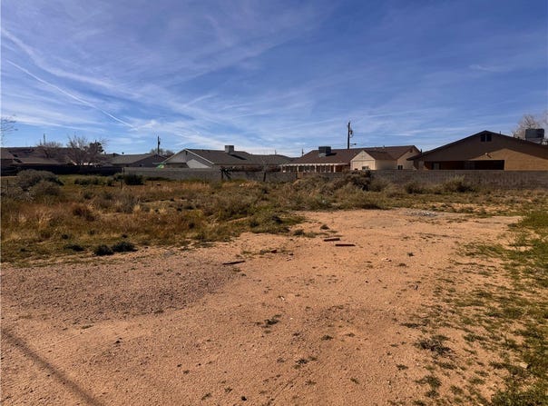 2425 Ashfork Avenue, Kingman, AZ 86401
