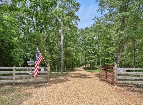 13871 Old Pike Road, Mathews, AL 36052