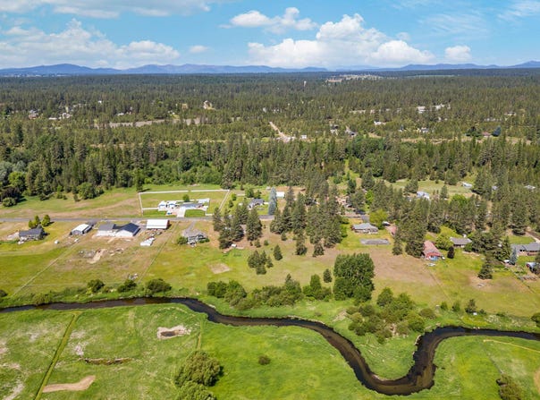 277xx N River Estates Dr, Chattaroy, WA 99003