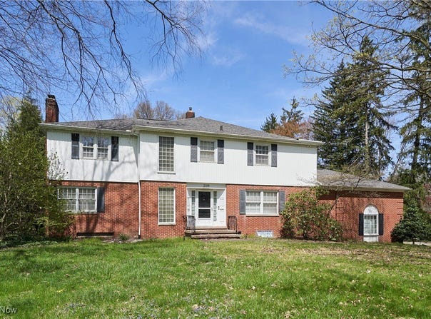 2319 Chatham Road, Akron, OH 44313