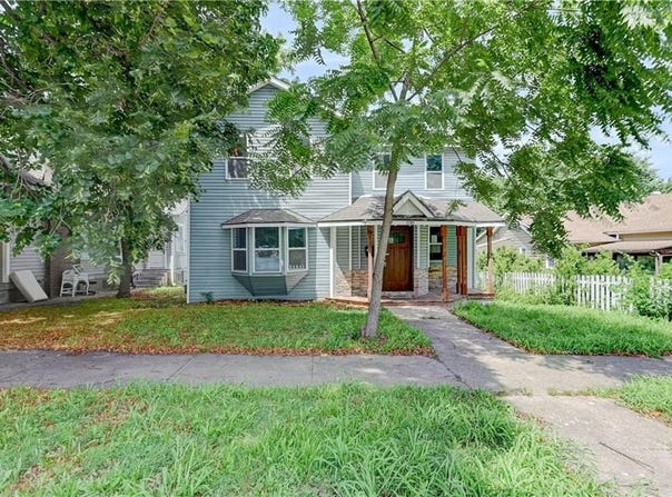 520 Spruce Street, Leavenworth, KS 66048