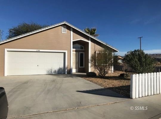 1244 Porter ST, Ridgecrest, CA 93555