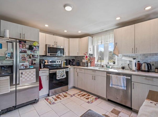83 Wardtown Road, Freeport, ME 04032