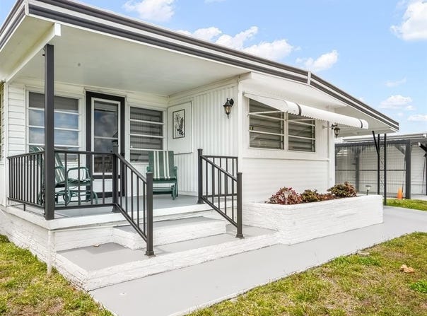 2309 SW 83rd Ter, Davie, FL 33324