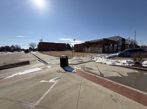 1001 Main St, Woodward, OK 73801