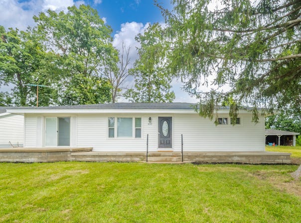 800 W Harvard Avenue, Muncie, IN 47304