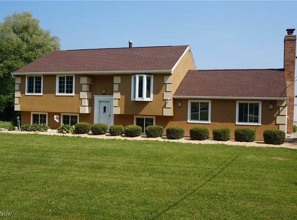 6019 New London Road, Ashtabula, OH 44004