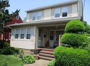 6 Ryder, East Rockaway, NY 11518
