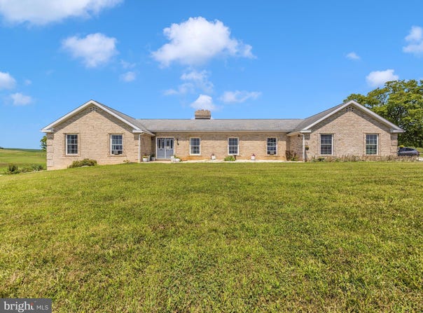 21712 CHEWSVILLE ROAD, SMITHSBURG, MD 21783