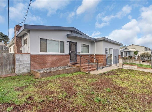 1140 Palm AVE, SEASIDE, CA 93955