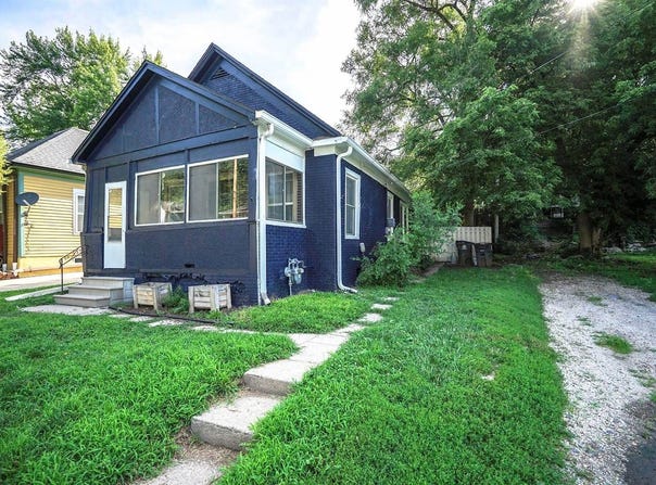 329 Harrison Street, Council Bluffs, IA 51503