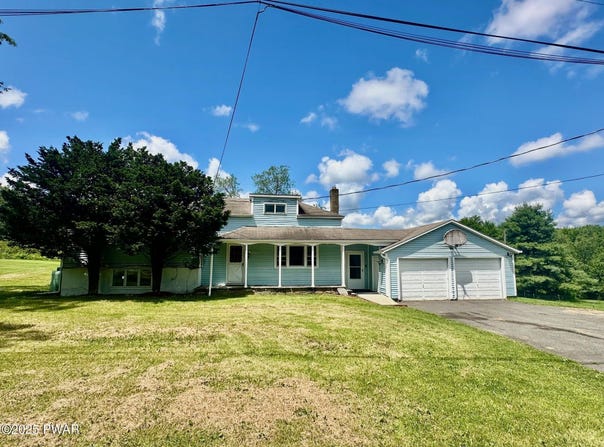 191 Hemlock Grove Road, Greentown, PA 18426