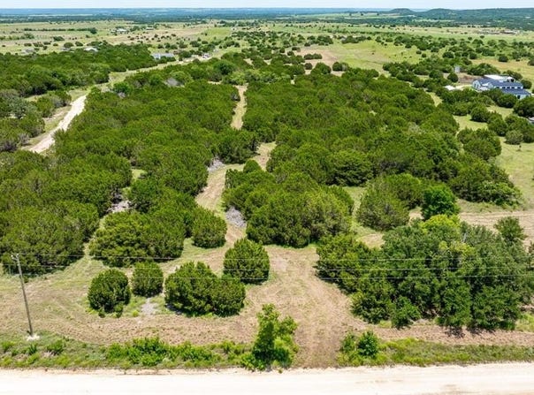 3048 CR 2800, Kopperl, TX 76652