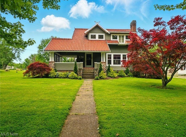 126 W Jefferson Street, Jefferson, OH 44047