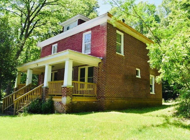 1006 North Main, Farmville, VA 23901
