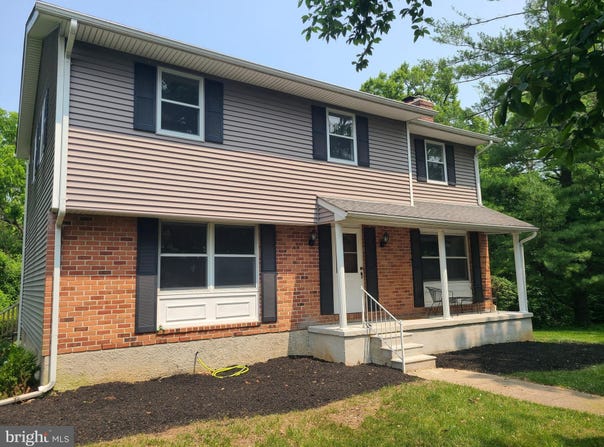 7 AMESBURY COURT, COCKEYSVILLE, MD 21030