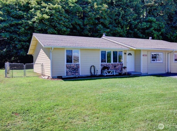 11040 North Skagit Street, Burlington, WA 98223