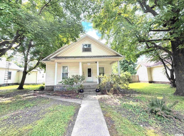 306 E 5TH Street, West Frankfort, IL 62896