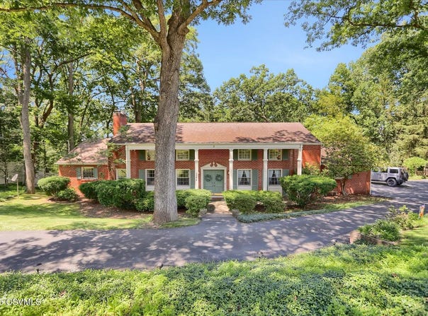 5 WILSON Circle, Milton, PA 17847