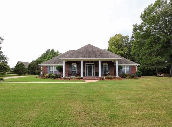 153 Old Payne, Saltillo, MS 38866