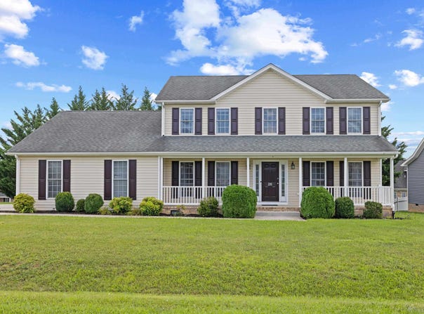 26 DEVONSHIRE CT, FISHERSVILLE, VA 22939